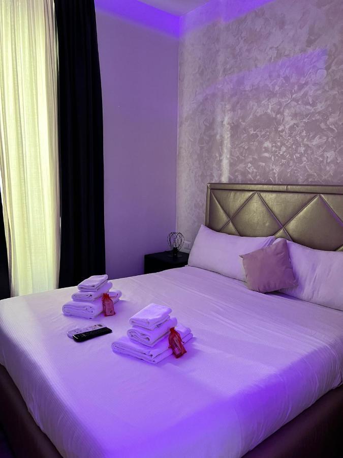 Отель Relaise Luxury Sistina Рим Экстерьер фото